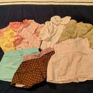 Lot of clothes size 3 mo